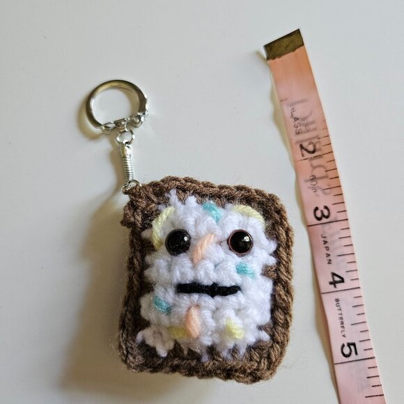 Sprinkles Toaster Pastry Bag Charm Keychain - Picture 2 of 2